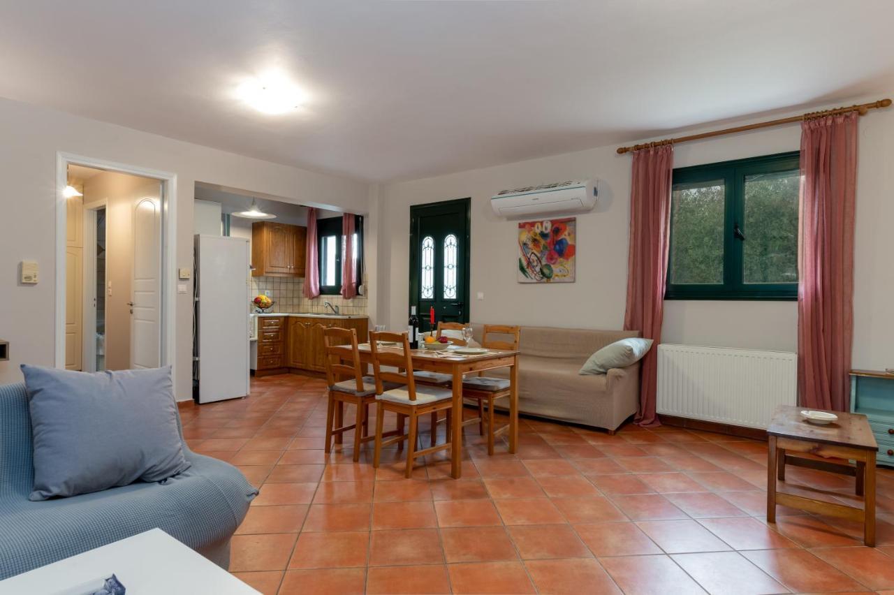 Koxyli Studios & Apartments Kaligata Екстериор снимка