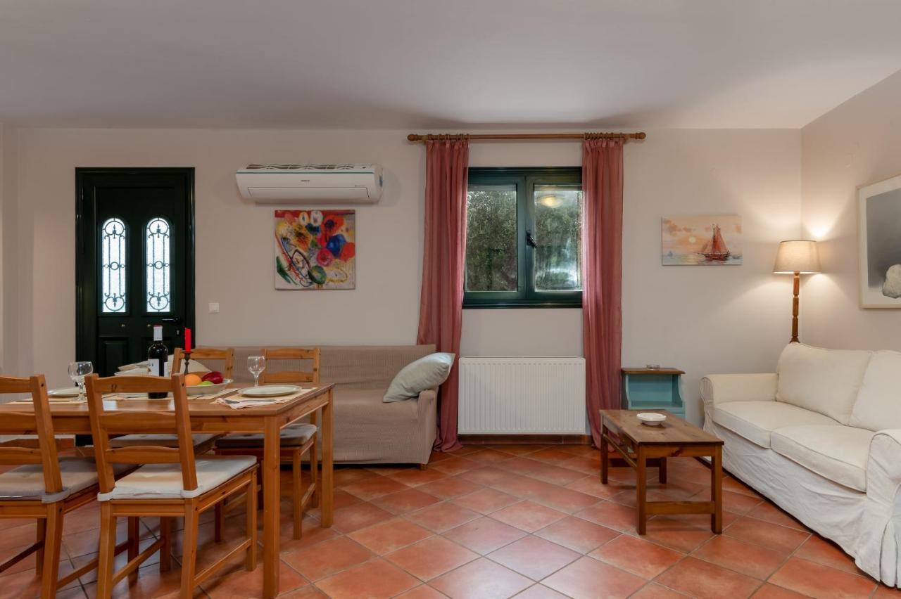 Koxyli Studios & Apartments Kaligata Екстериор снимка