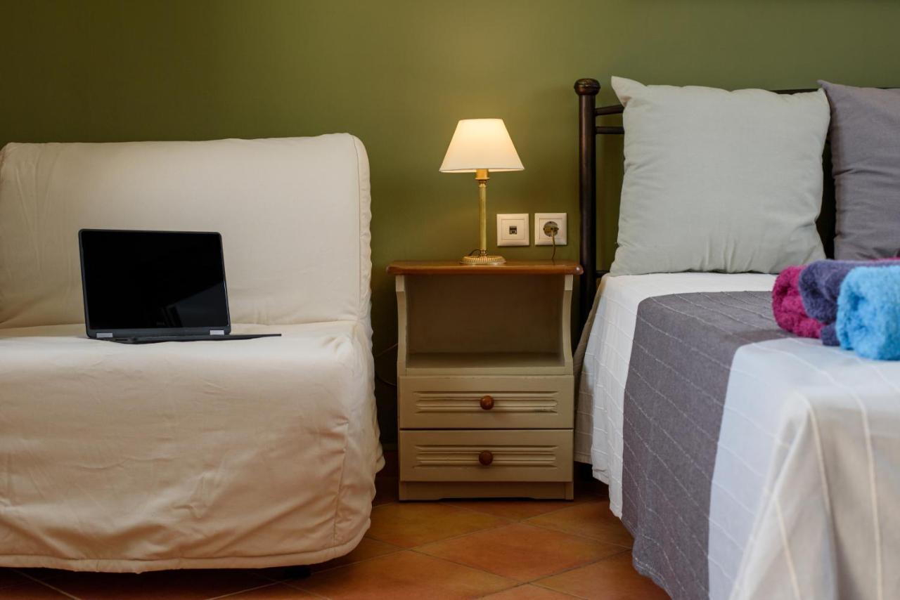Koxyli Studios & Apartments Kaligata Екстериор снимка