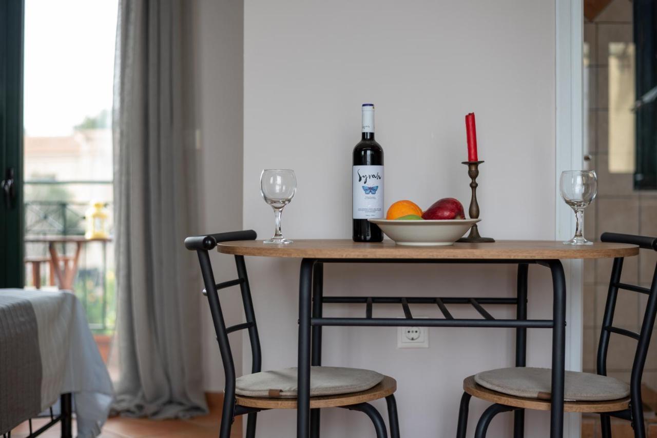 Koxyli Studios & Apartments Kaligata Екстериор снимка