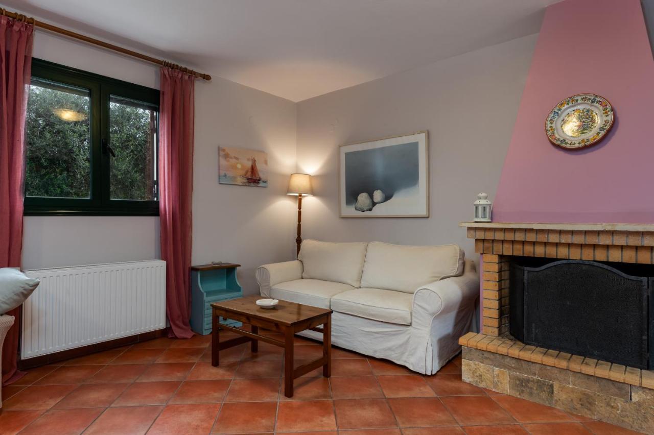 Koxyli Studios & Apartments Kaligata Екстериор снимка