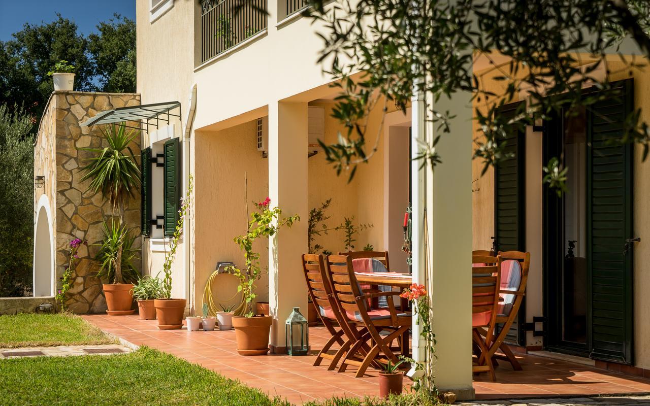 Koxyli Studios & Apartments Kaligata Екстериор снимка